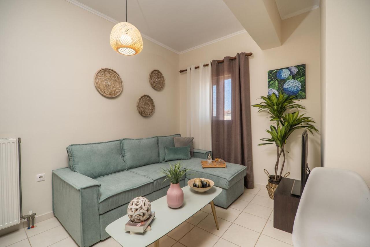Ammoutsiani Cozy 1 By 8essentially Apartment