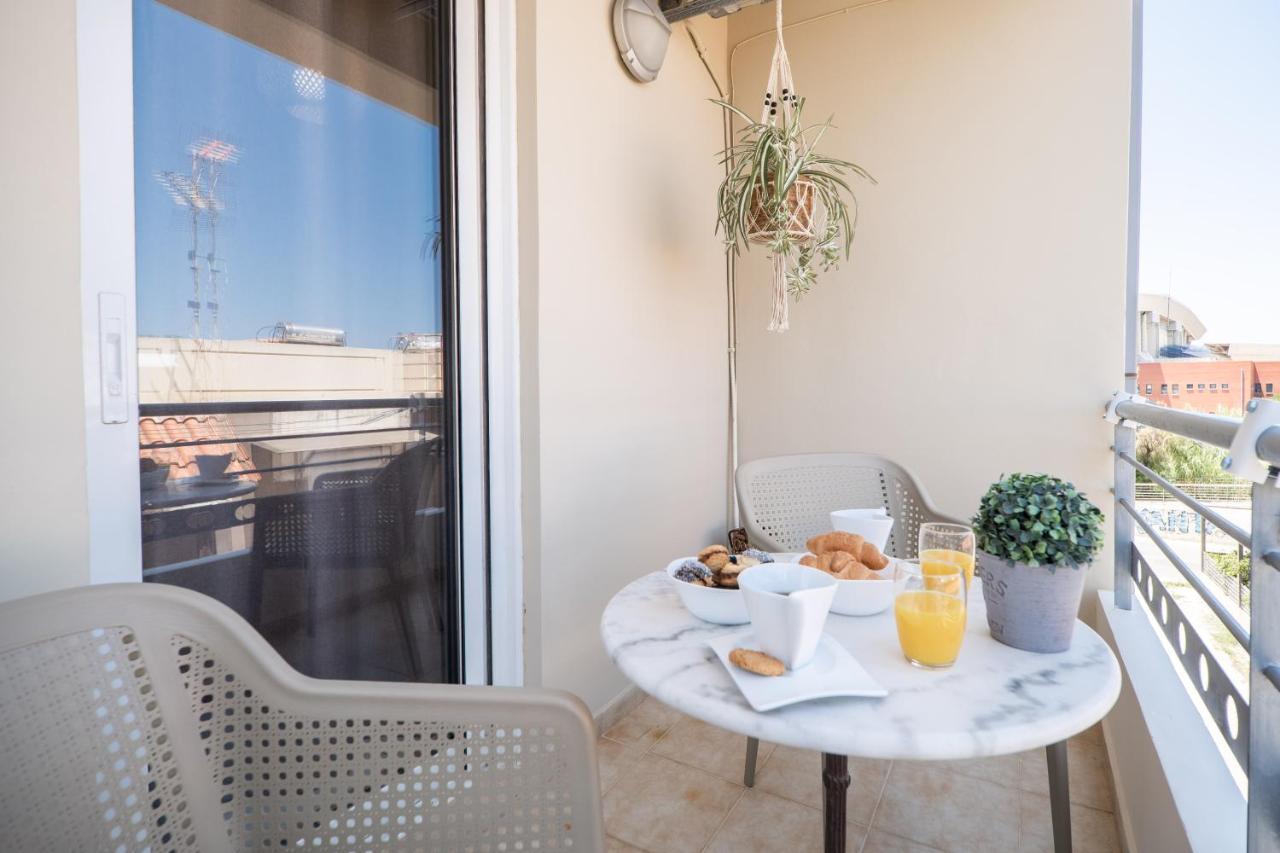 Ammoutsiani Cozy 1 By 8essentially Apartment *