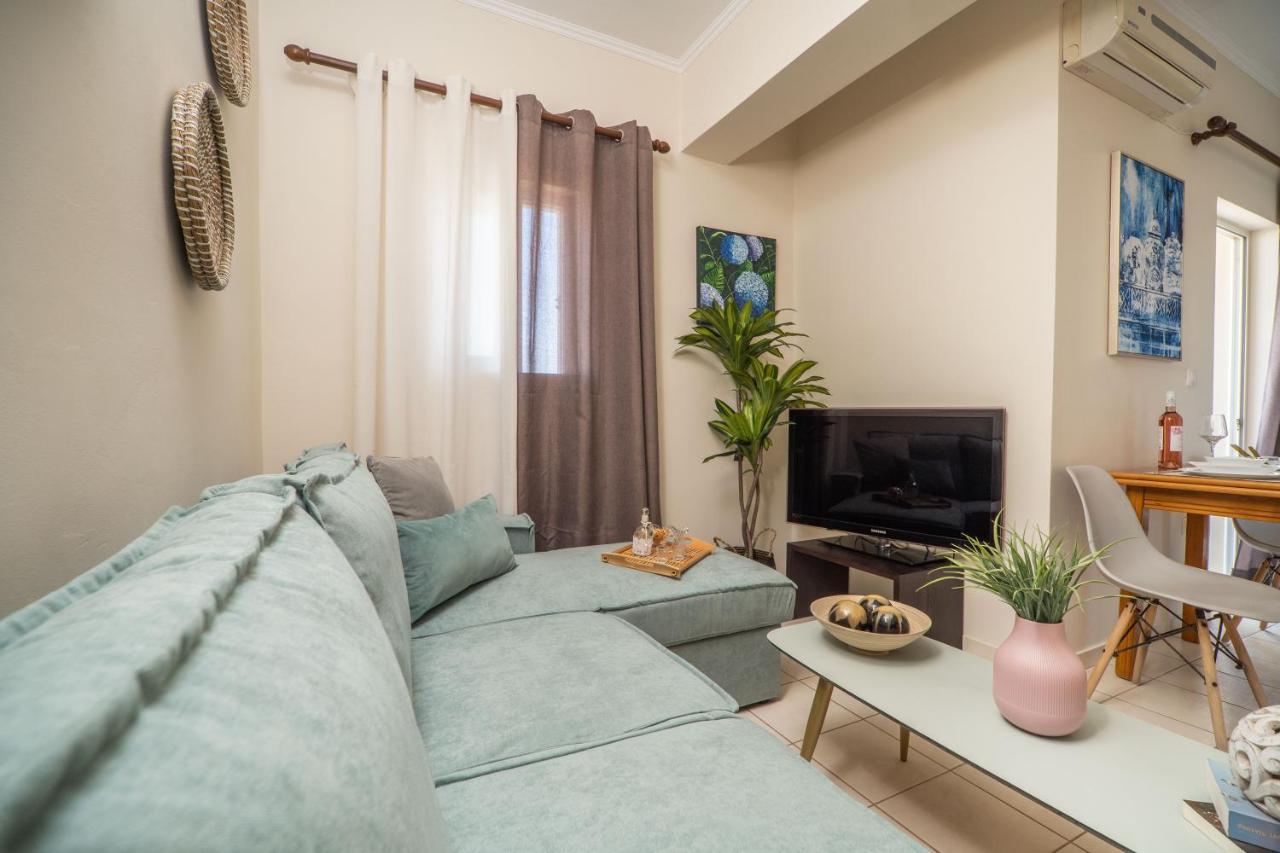 Ammoutsiani Cozy 1 By 8essentially