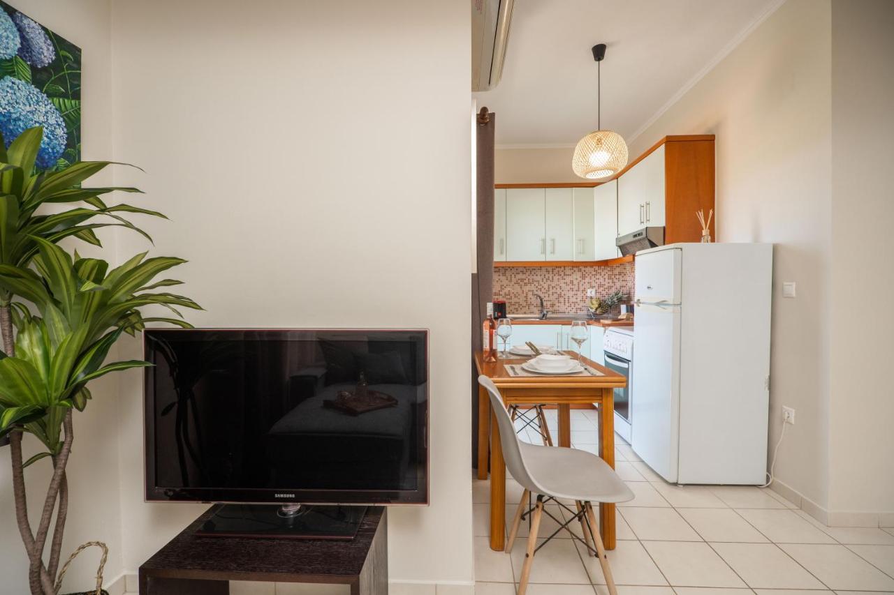 Leilighet Ammoutsiani Cozy Close To The Beach Khania